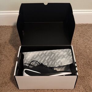 Lululemon BlissFeel Running Shoe Black Women’s Size 9 NWT